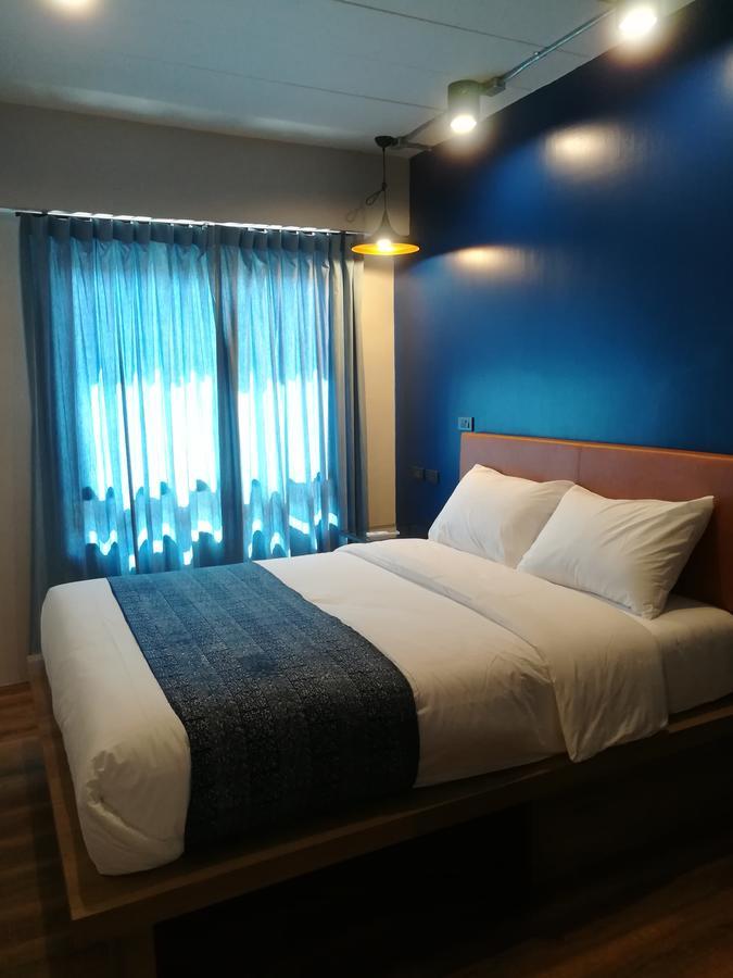 Natee Hostel Банкок Екстериор снимка