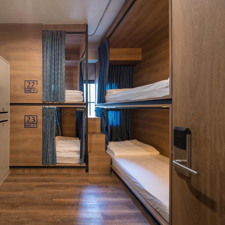 Natee Hostel Банкок Екстериор снимка