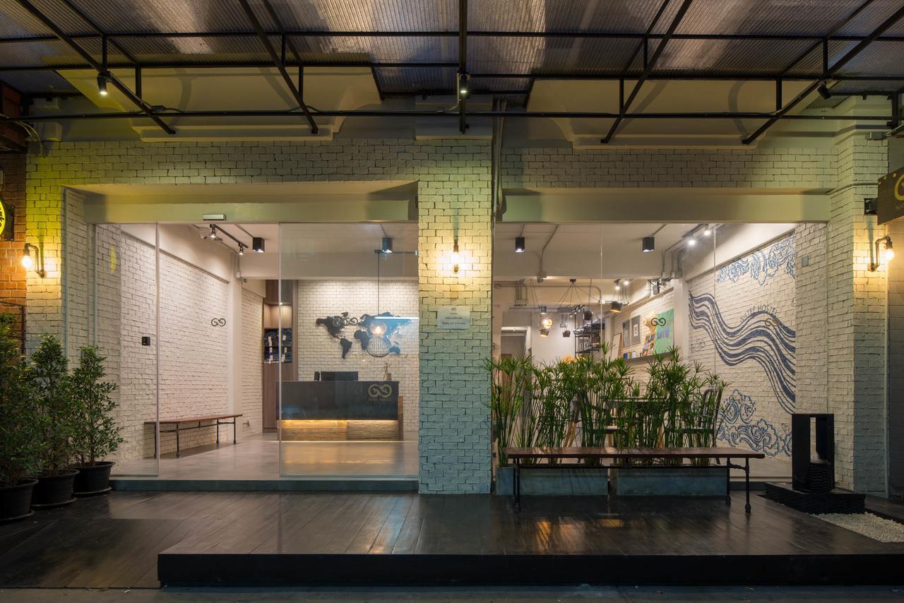 Natee Hostel Банкок Екстериор снимка