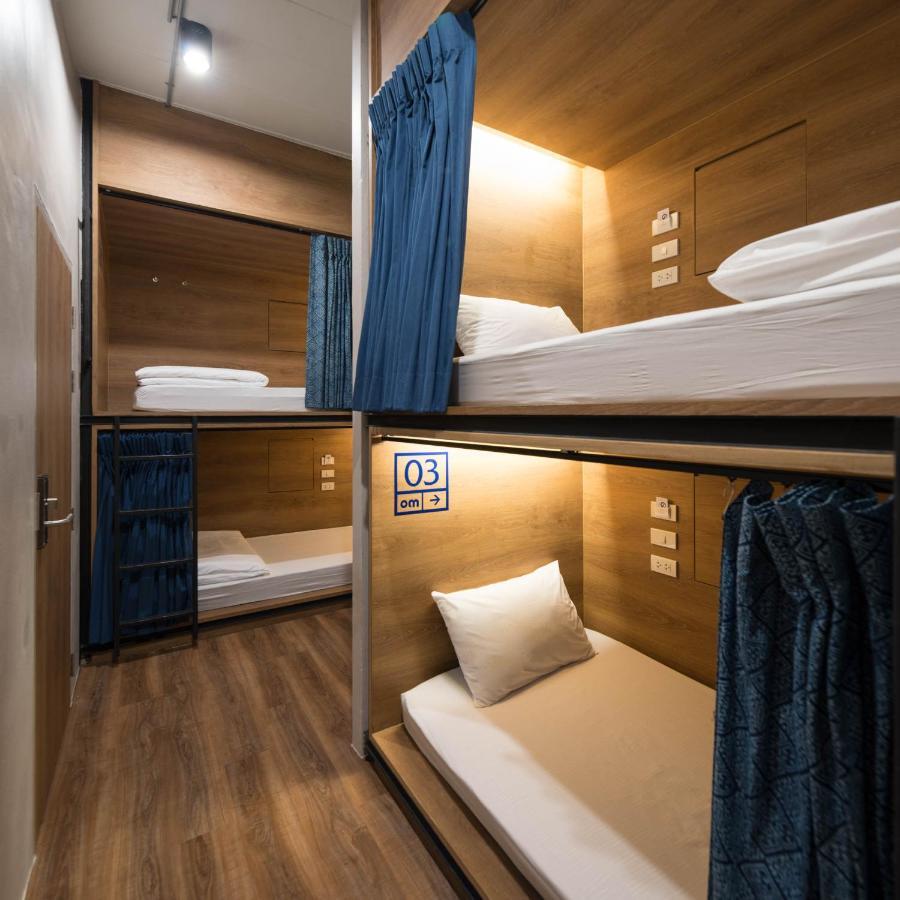 Natee Hostel Банкок Екстериор снимка